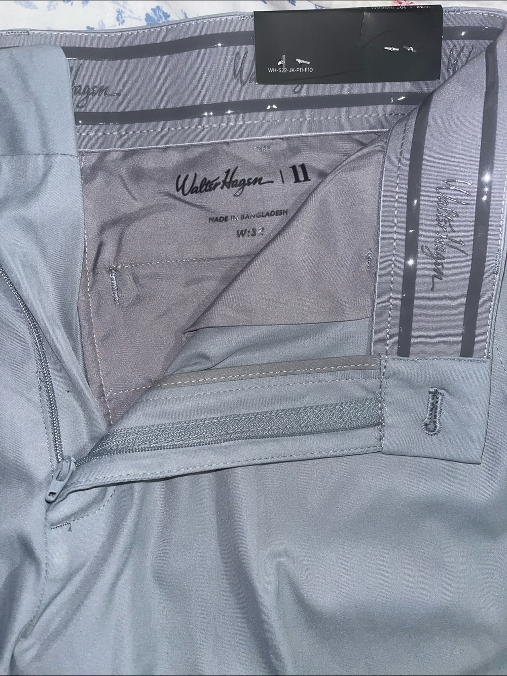 Golf shorts - Picture 3 of 3